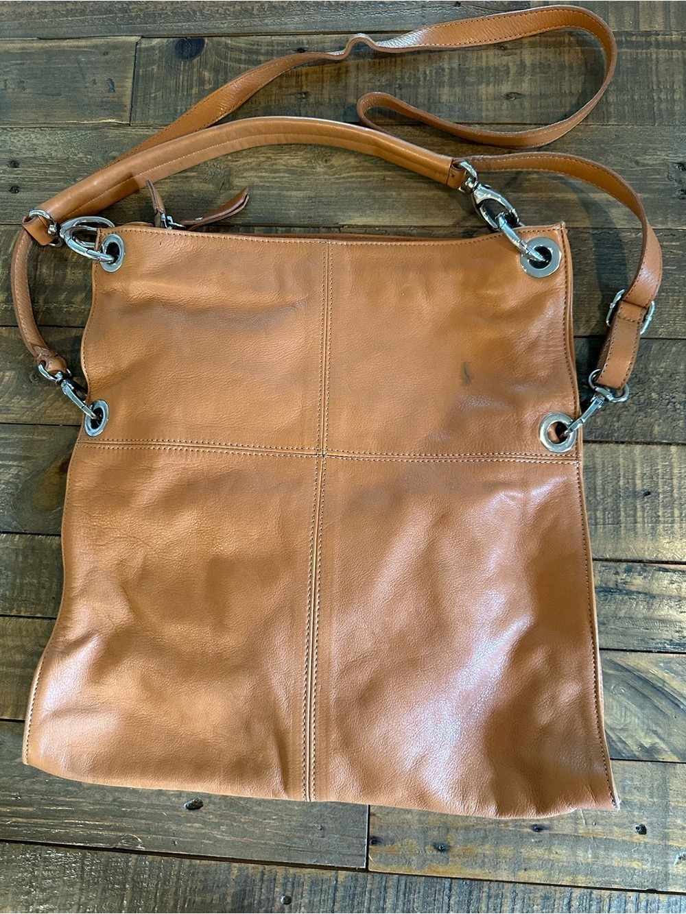 Valentina Genuine Leather Made in Italy Convertible Bag - Picture 2 of 4